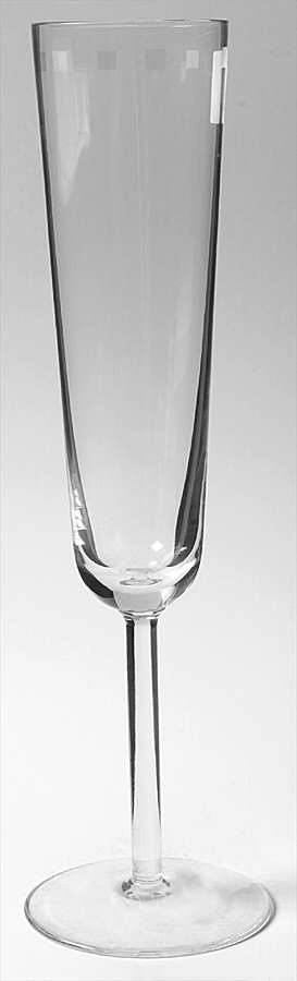 Metropolis Fluted Champagne by Sasaki-1