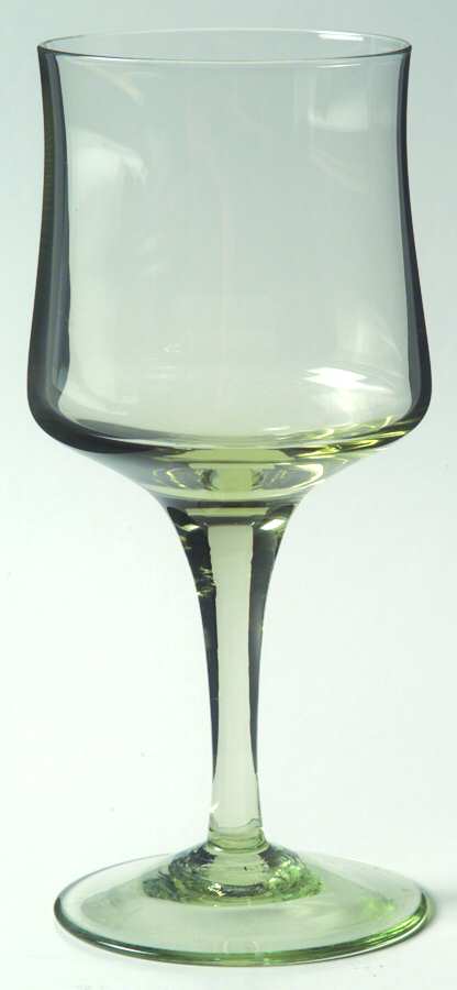 Rapture Green Wine Glass by Sasaki-1
