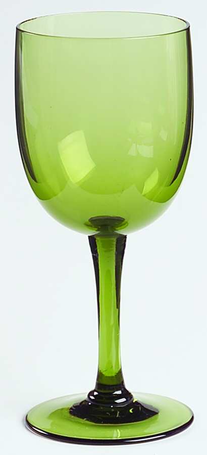 Romance Green Wine Glass by Sasaki-1