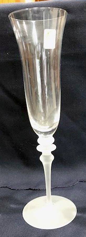 SAS6 Fluted Champagne by Sasaki-1