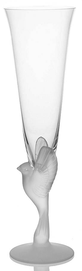 Wings Clear Fluted Champagne by Sasaki-1