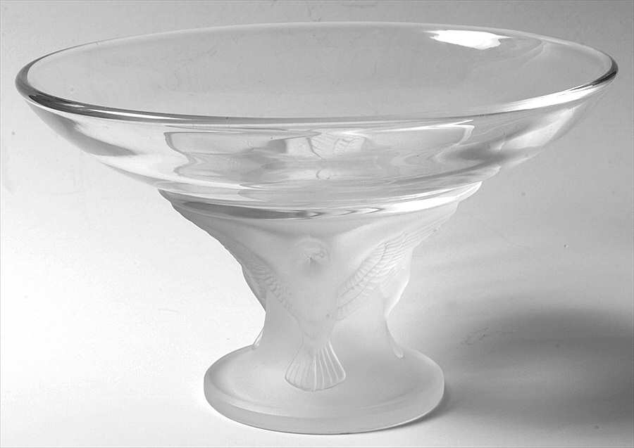 Wings Clear Centerpiece by Sasaki-1