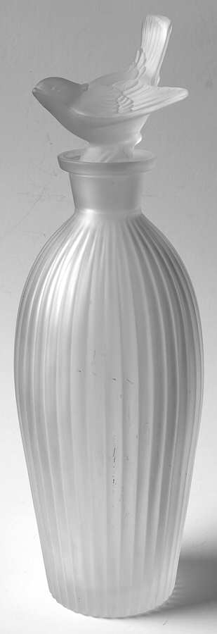 Wings Clear Decanter & Stopper by Sasaki-1