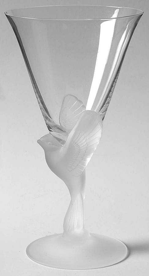 Wings Clear Wine by Sasaki-1
