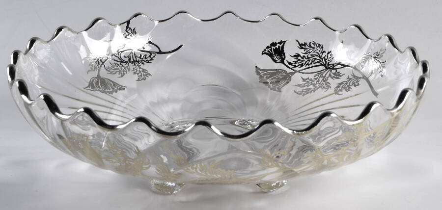 Flanders Clear 10" 4-Toed Gardenia Bowl by Silver City-1