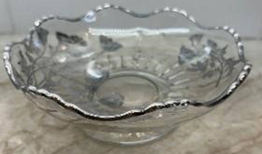 Flanders Clear 6" Cupped Bon Bon by Silver City-1