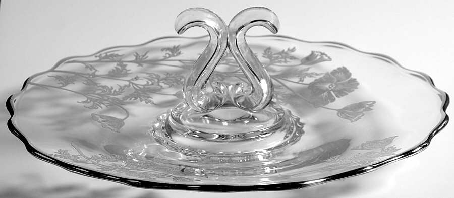 Flanders Clear Center Handle Tray by Silver City-1