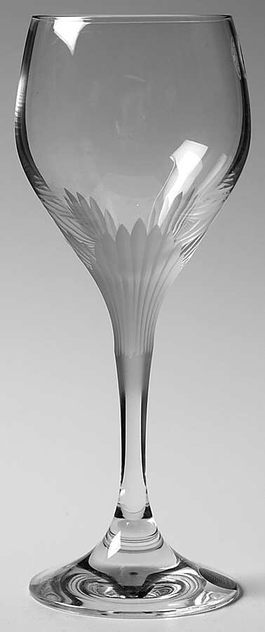 Candide Wine Glass by Schott-Zwiesel-1
