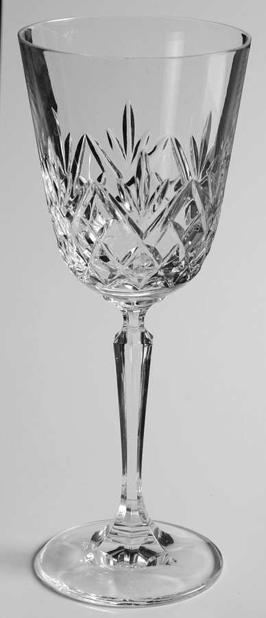 Classic Clear Wine Glass by Schott-Zwiesel-1