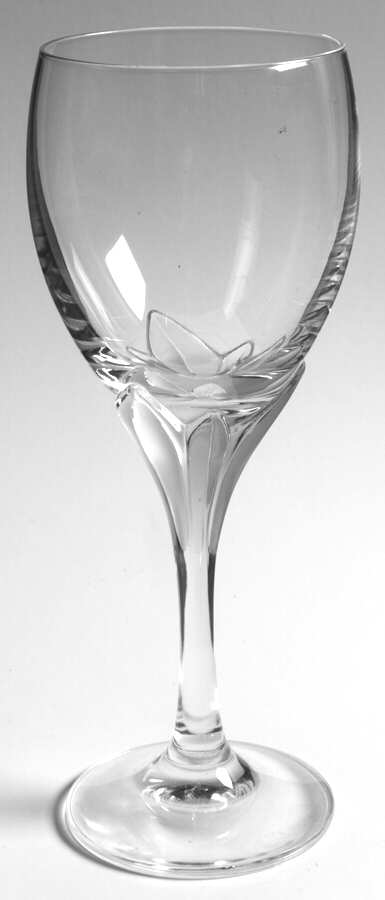 La Fleur Water Goblet by Schott-Zwiesel-1