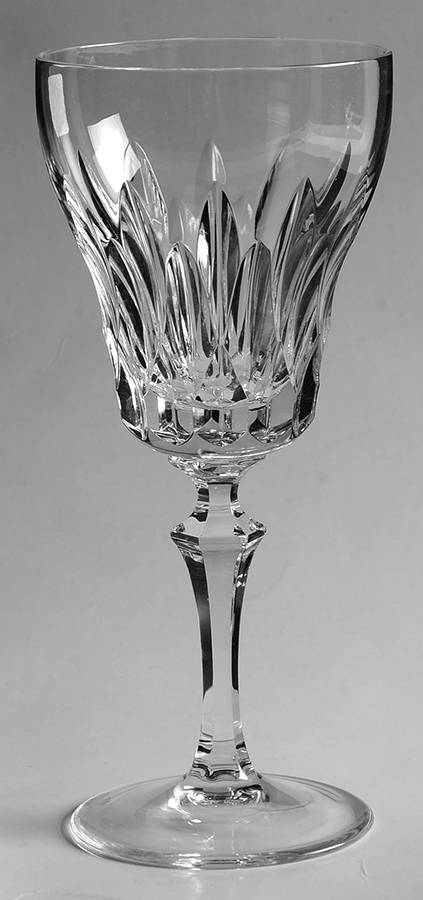 Tudor Wine Glass by Schott-Zwiesel-1