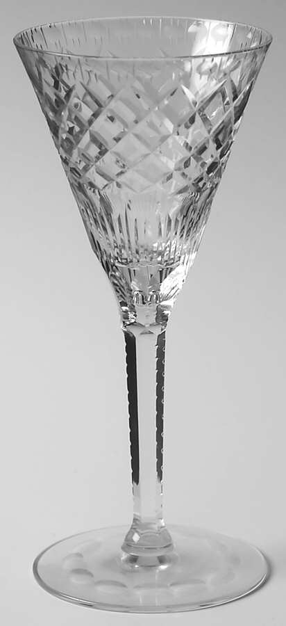 Cut 846 (Dots on Foot) Wine Glass by Seneca-1