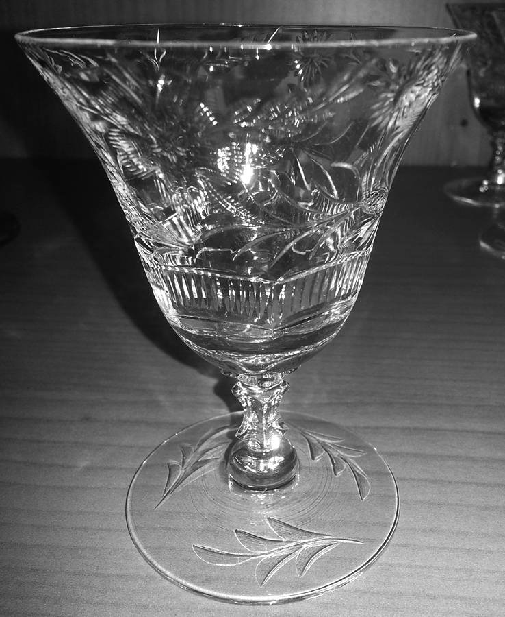 Cut 987 Oyster or Fruit Cocktail by Seneca-1