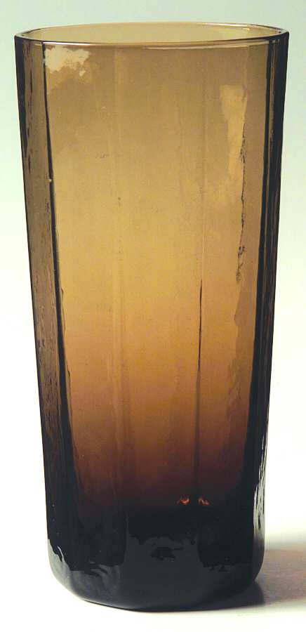 Images Brown Flat Iced Tea by Seneca-1