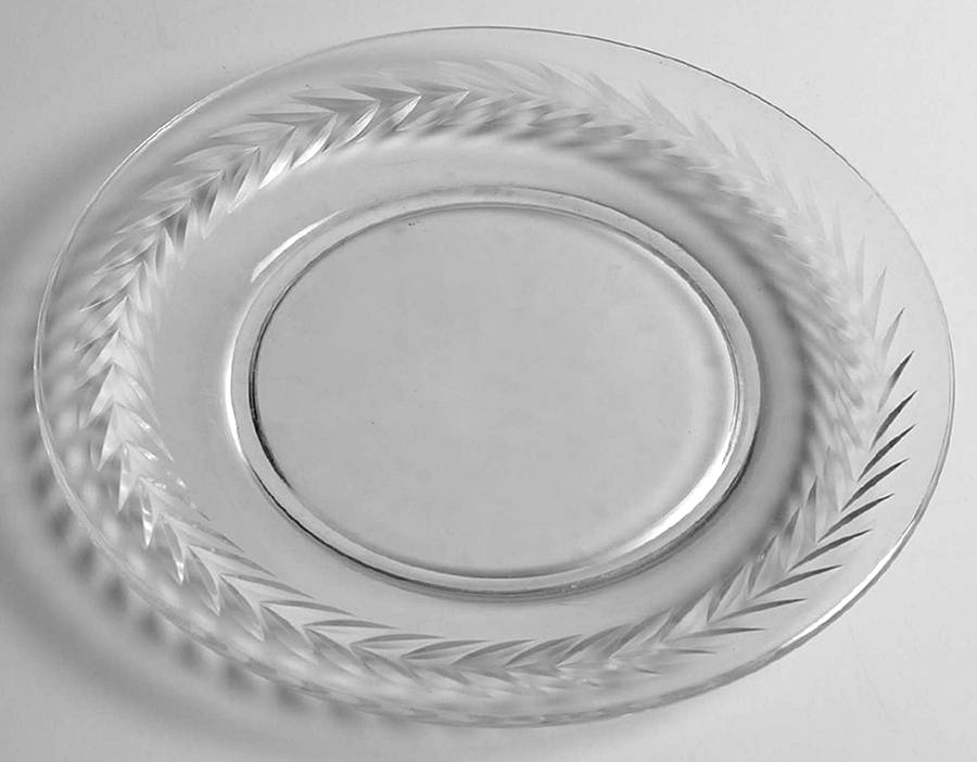 Laurel (Round Base) 7" Salad Plate by Seneca-1