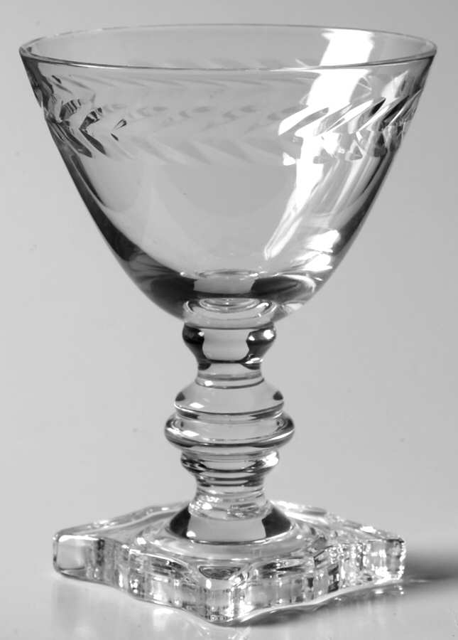Laurel (Square Base) Liquor Cocktail by Seneca-1