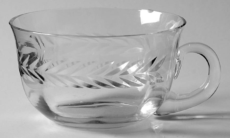 Laurel Wreath-Clear Punch Cup by Seneca-1
