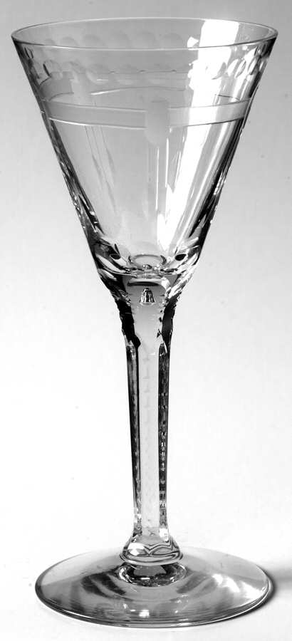 Richelieu Wine Glass by Seneca-1