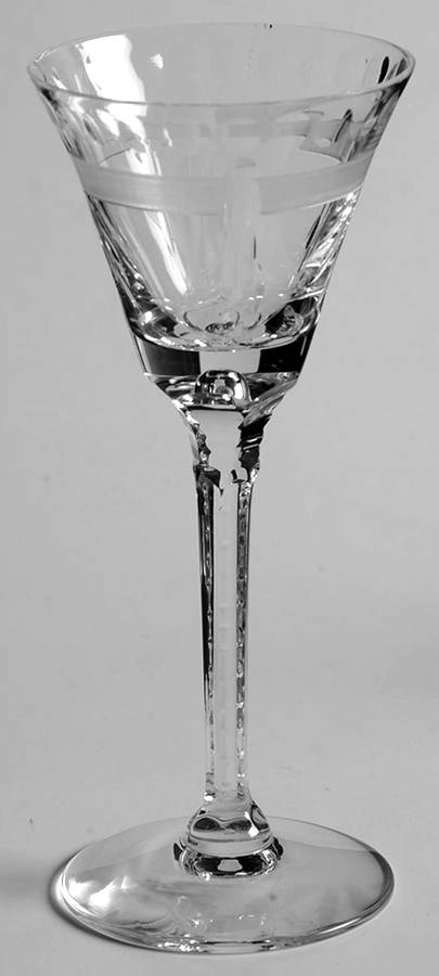 Richelieu Cordial Glass by Seneca-1