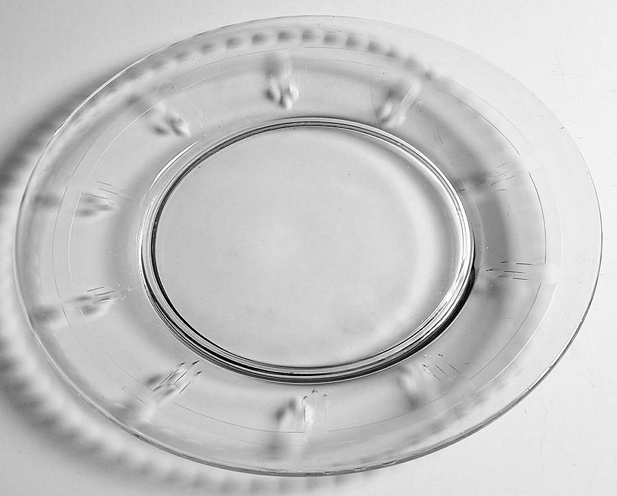 Richelieu Luncheon Plate by Seneca-1