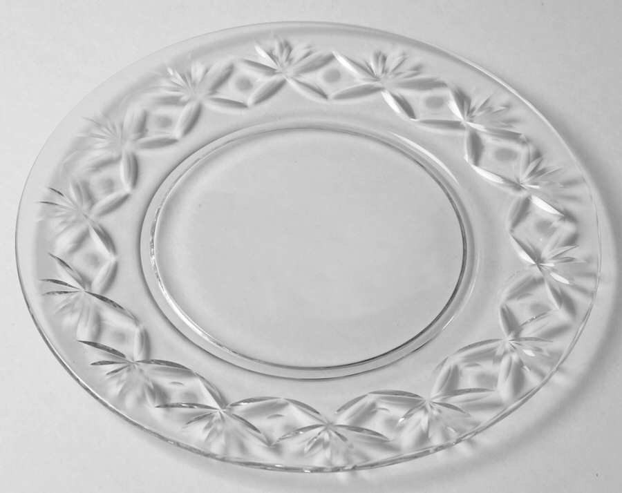 Stratford Luncheon Plate by Seneca-1