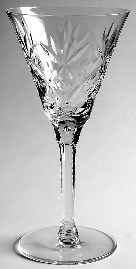 Stratford Wine Glass by Seneca-1