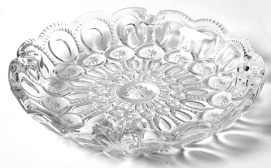 Moon and Star Clear 8" Round Ashtray by Smith Glass -1