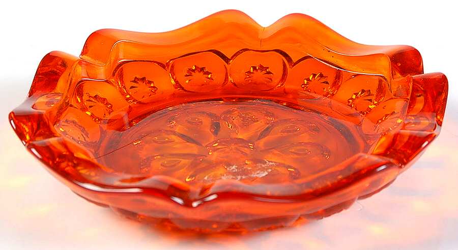 Moon and Star Amberina 4" Ashtray by Smith Glass -1