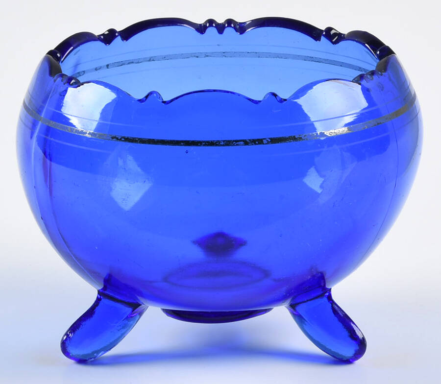 Mt. Pleasant Cobalt Blue 4" 3-Toed Footed Bowl by Smith Glass -1