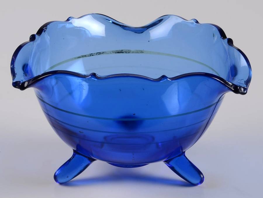 Mt. Pleasant Cobalt Blue 5" Round 3-Toed Crimped Bowl by Smith Glass -1