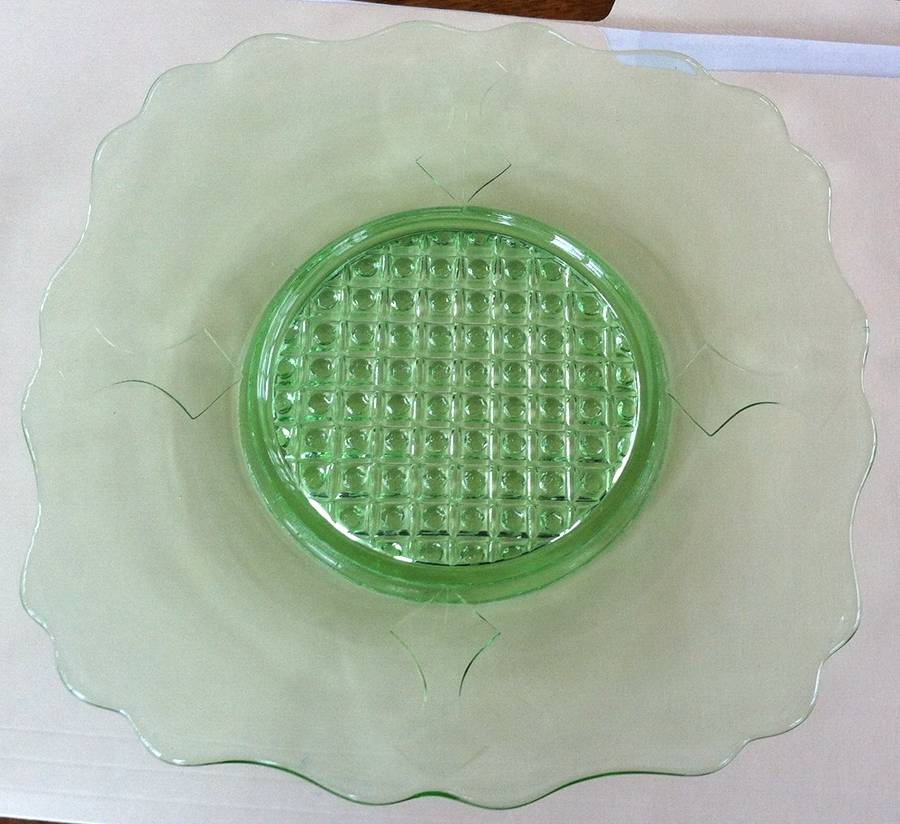 Mt. Pleasant Green Square Luncheon Plate by Smith Glass -1