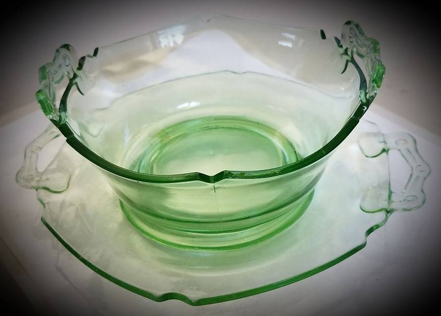 Mt. Pleasant Green Mayonnaise Bowl and Underplate by Smith Glass -1