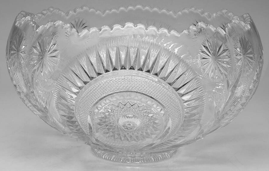 Pinwheel & Stars Cupped Punch Bowl by Smith Glass -1