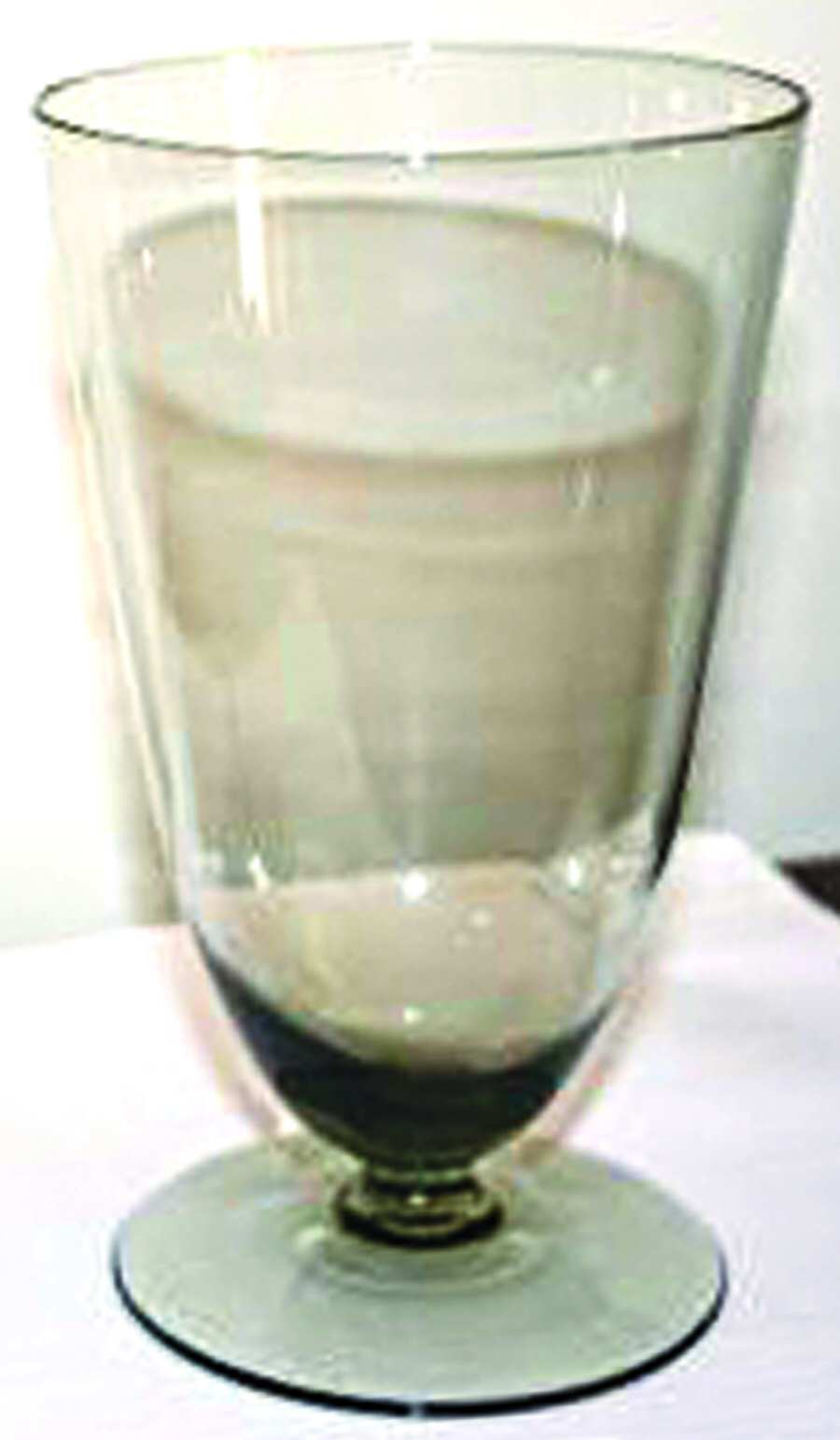 Navarre Smoke Iced Tea by Sussmuth Crystal-1