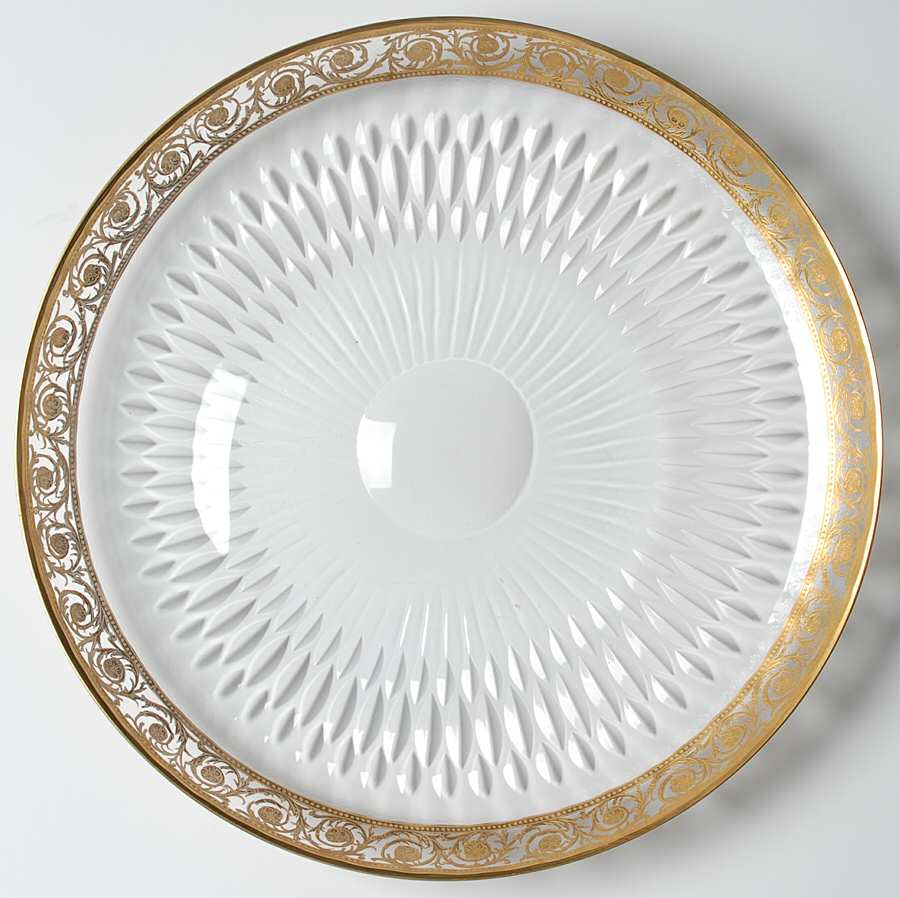 Thistle 10" Coupe Sandwich Plate by St Louis-1