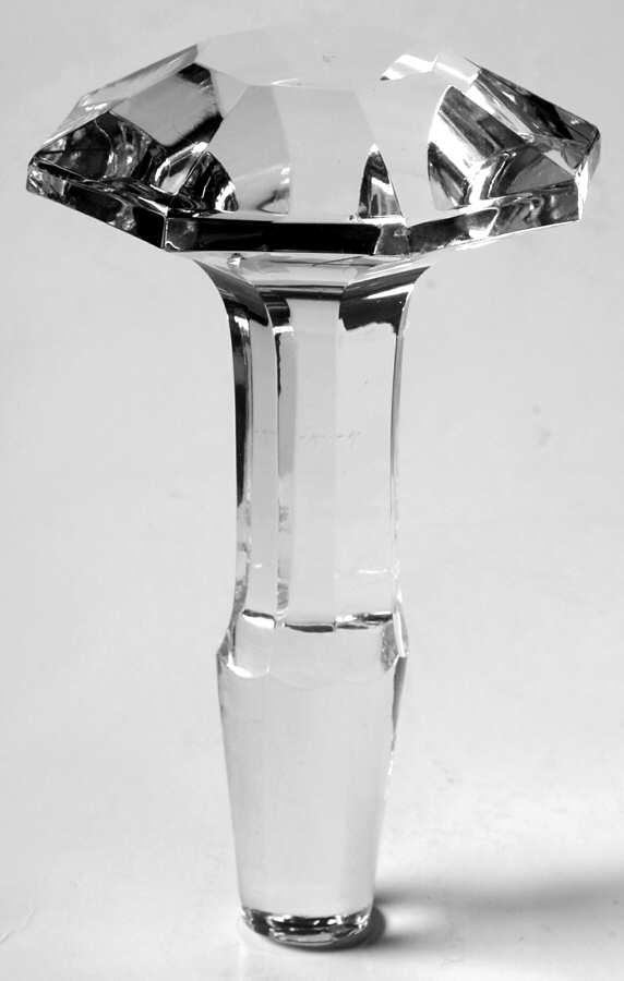 Trianon Stopper for Handled Wine Decanter by St Louis-1