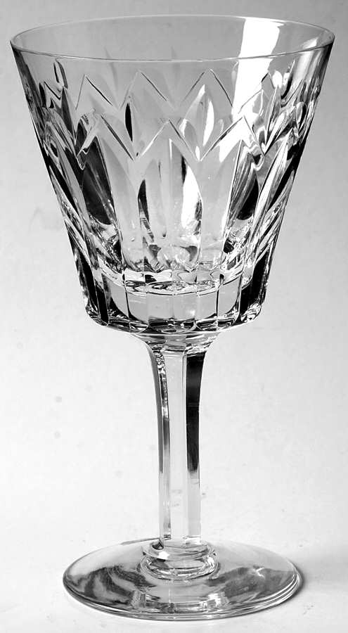 Abbey Wine Glass by Stuart-1