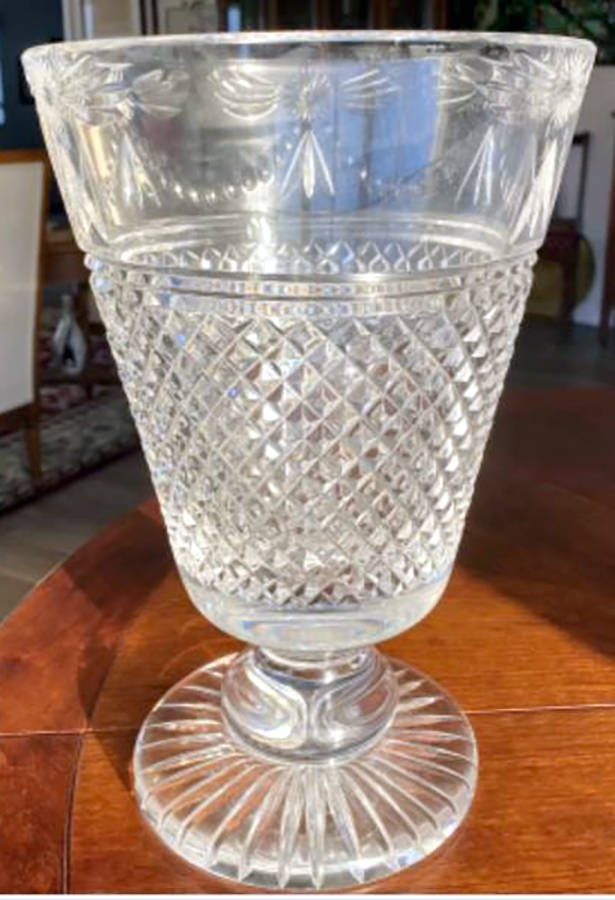 Beaconsfield (Straight Stem) 12" Engravable Flower Vase by Stuart-1