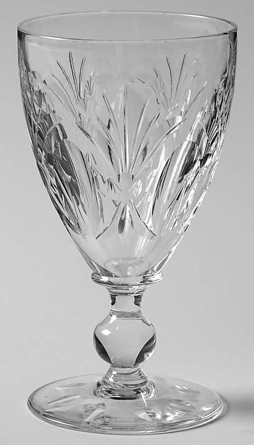 Darlington Wine Glass by Stuart-1