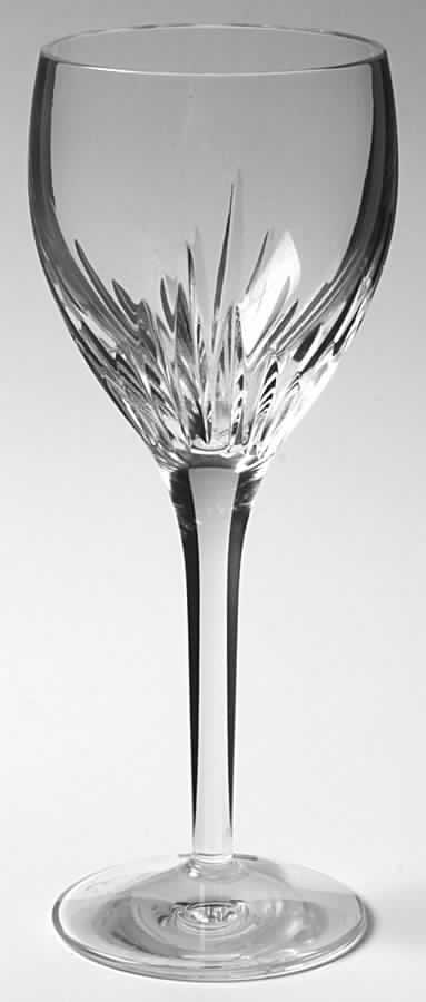 Gloucester Wine Glass by Stuart-1