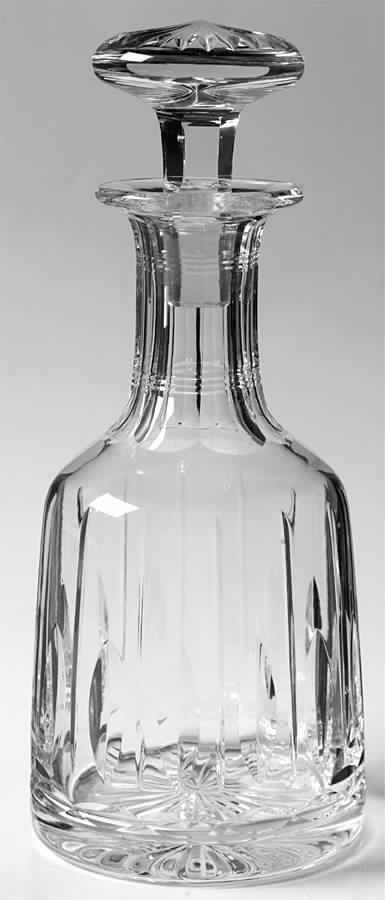 Hampshire Wine Decanter & Stopper by Stuart-1
