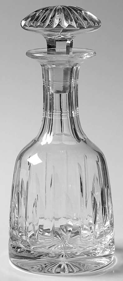 Hampshire Liqueur Decanter & Stopper by Stuart-1