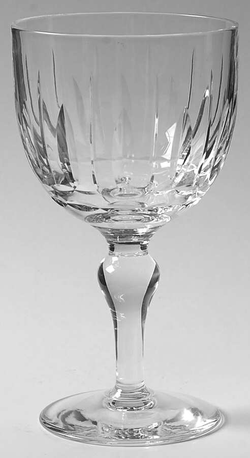 Hampshire Wine Glass by Stuart-1
