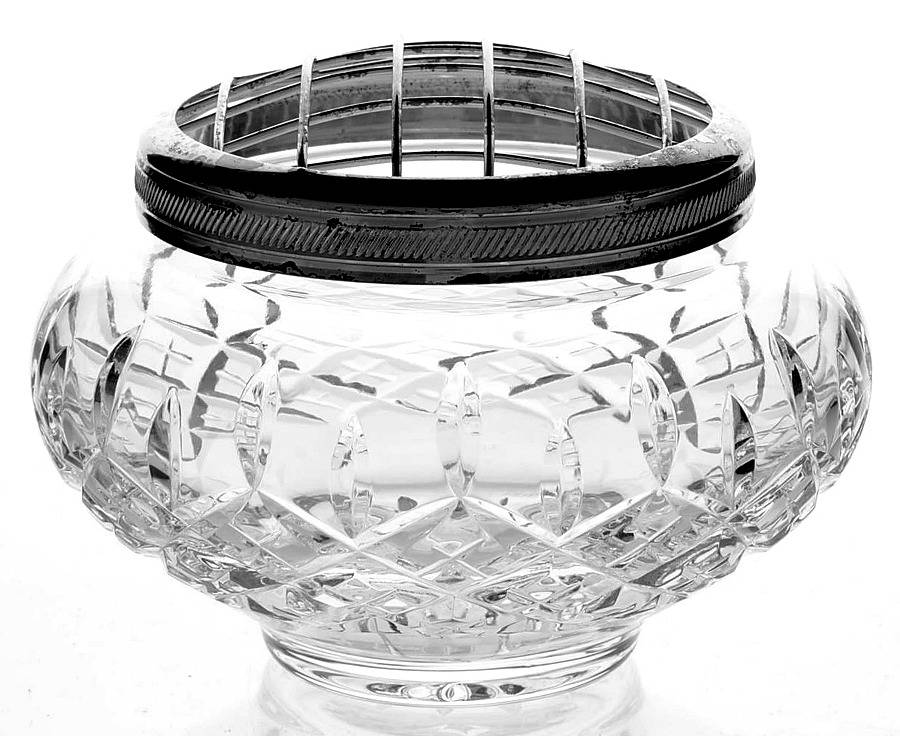 Shaftesbury 4" Rose Bowl by Stuart-1