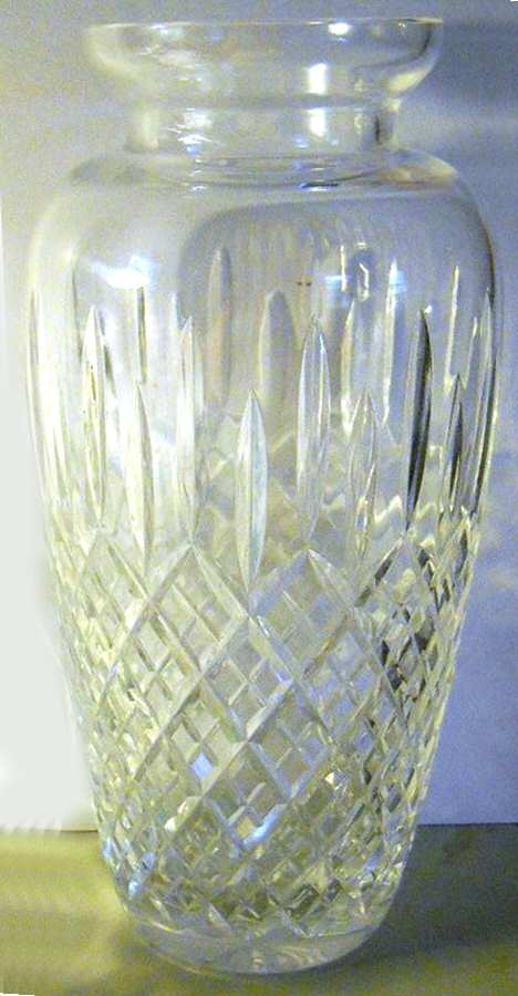 Shaftesbury 10" Urn Vase by Stuart-1
