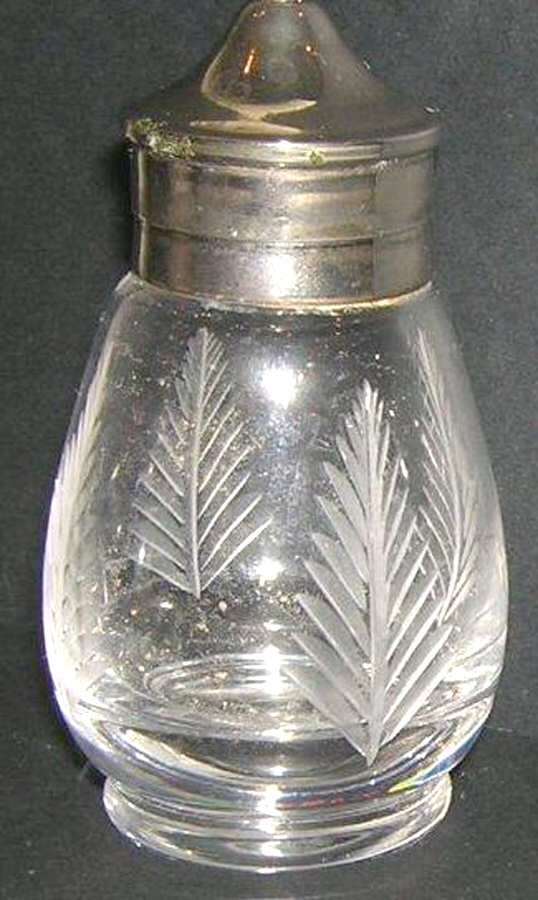 Woodchester Clear Shaker with Metal Lid by Stuart-1