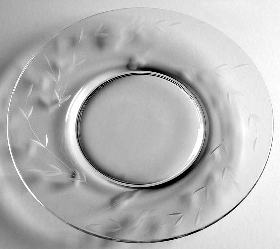 By Candlelight Luncheon Plate by Sevron-1