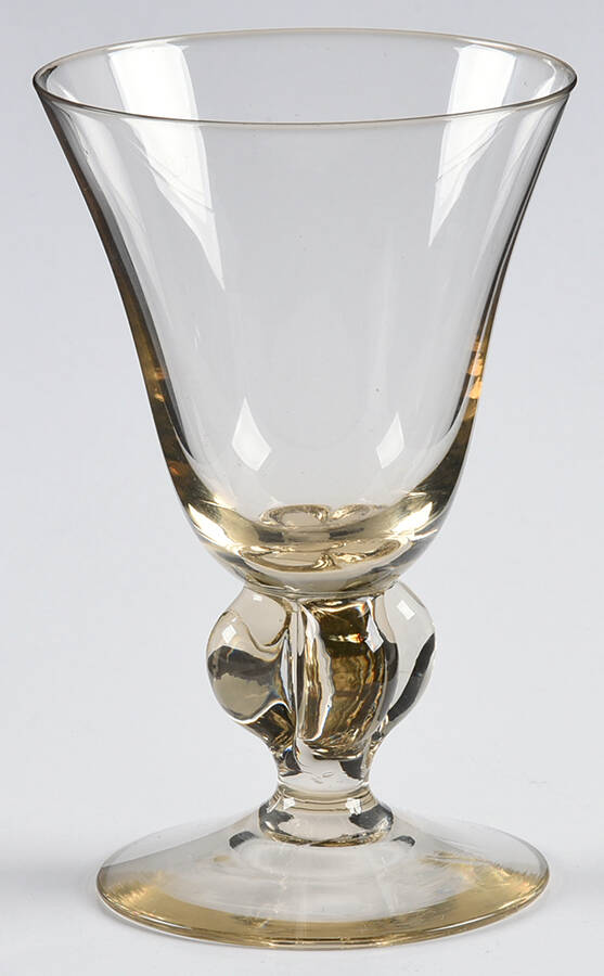 Gulli (Gold) Wine by Swedish-1