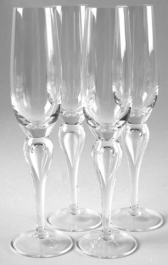 Silhouette Fluted Champagne - Set of 4 by Sasaki-1