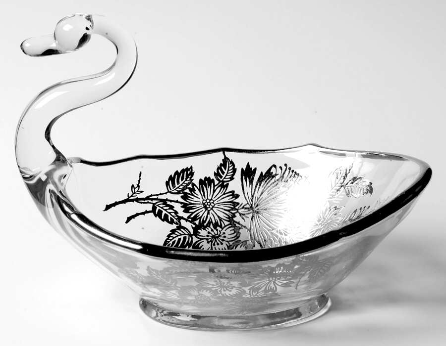 Springtime 6" Swan Dish by Silver City-1
